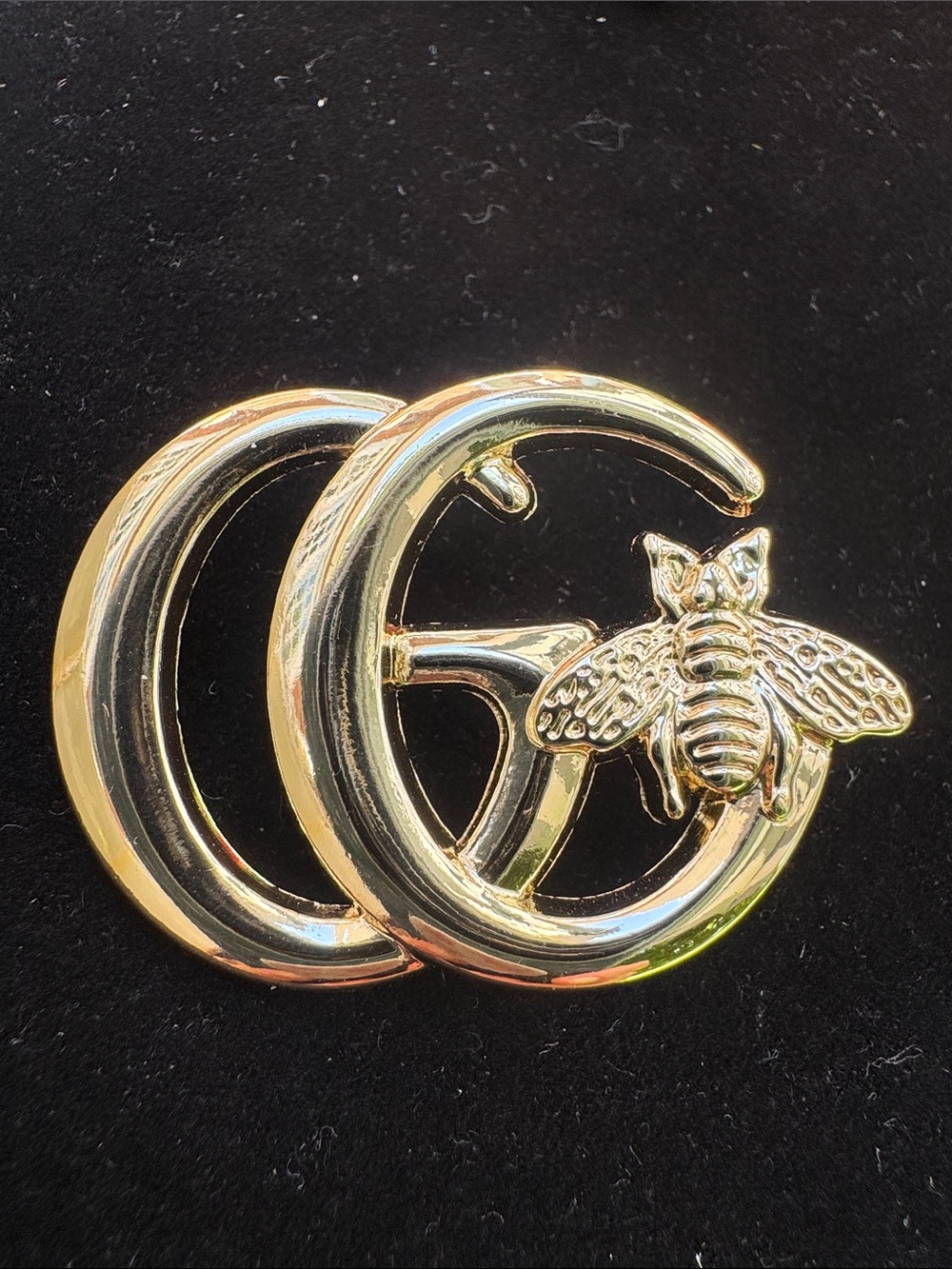 Brooch - - Picture 3 of 4
